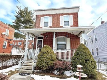 330 FAIRVIEW, CRUM LYNNE, PA 19022