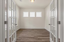 227 Palfrey Drive photo 4