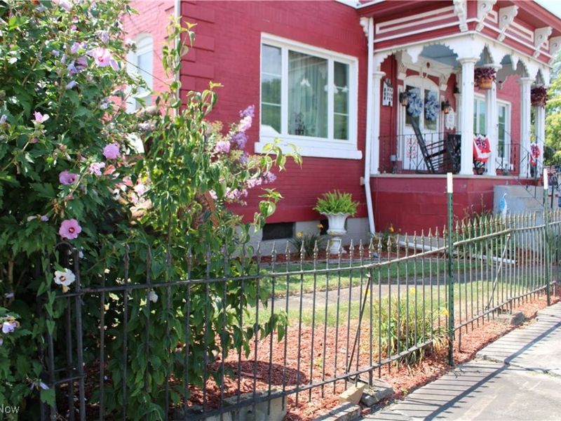 111 Main Street, Clarington, OH 43915 Photo 4