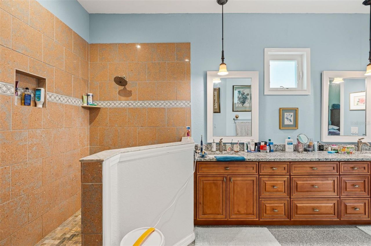 21750 E State Road 64, Bradenton, FL 34212 Photo