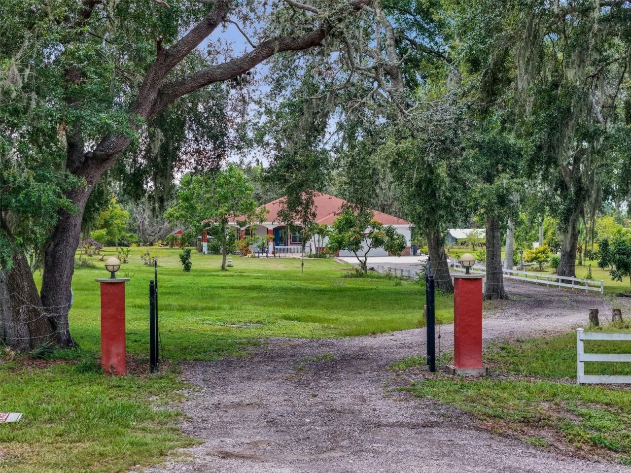 21750 E State Road 64, Bradenton, FL 34212 Photo