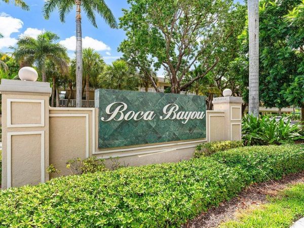 17 Royal Palm Way, Unit 1050, Boca Raton, FL 33432