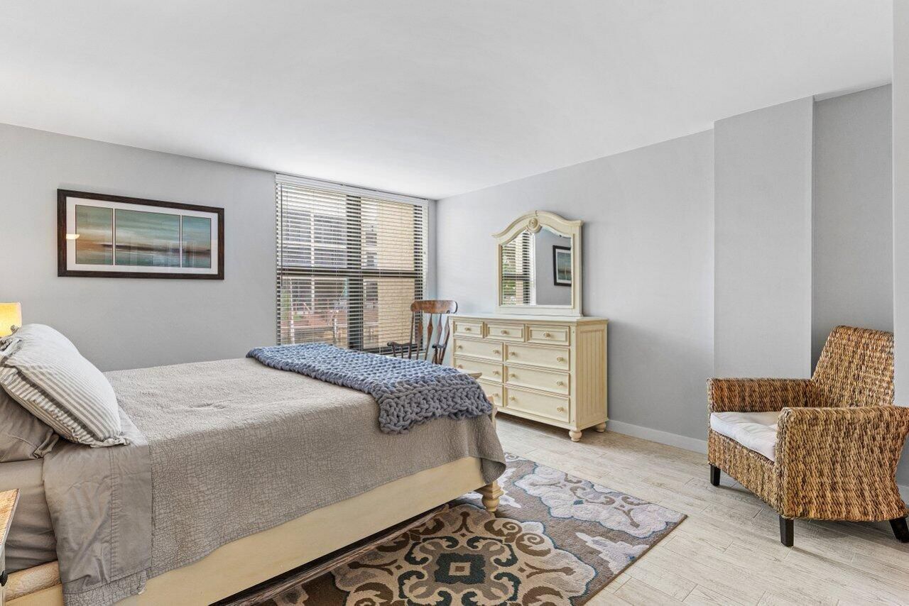 17 Royal Palm Way, Unit 1050, Boca Raton, FL 33432 Photo