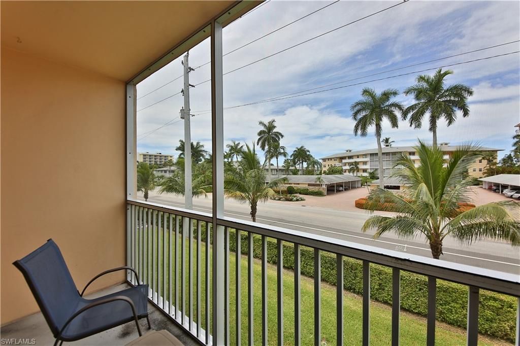 1100 Gulf Shore Blvd N, Unit 207, Naples, FL 34102 Photo