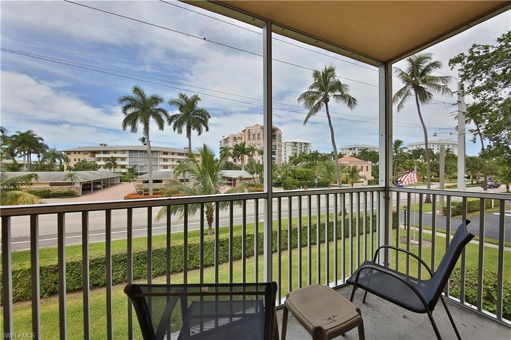 1100 Gulf Shore Blvd N, Unit 207, Naples, FL 34102 Photo