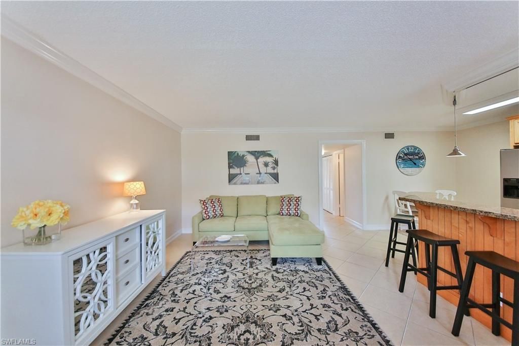 1100 Gulf Shore Blvd N, Unit 207, Naples, FL 34102 Photo