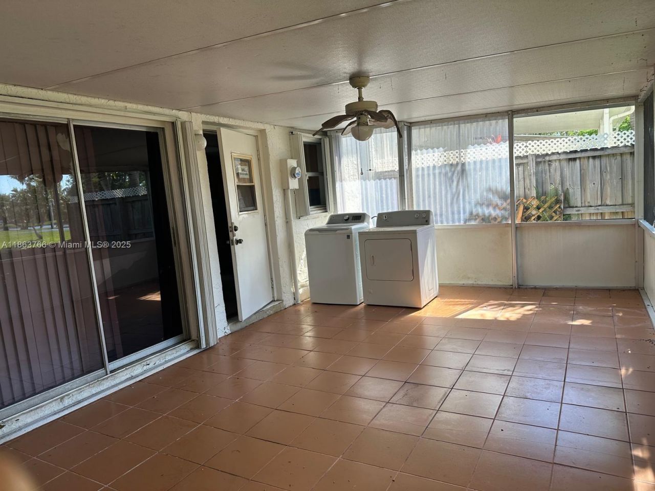 11208 SW 67th Ter, Miami, FL 33173 Photo