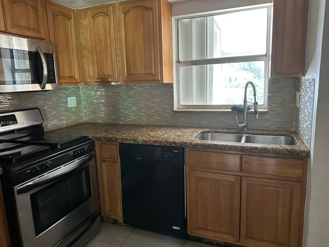 11208 SW 67th Ter, Miami, FL 33173 Photo