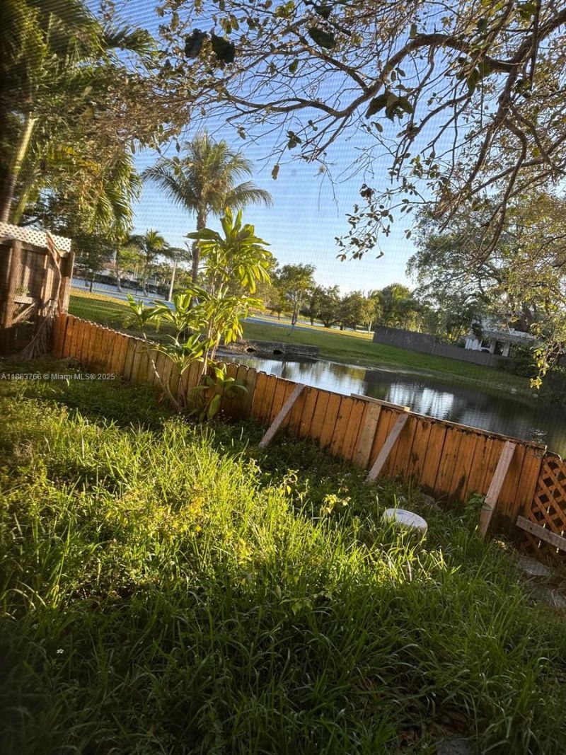 11208 SW 67th Ter, Miami, FL 33173 Photo