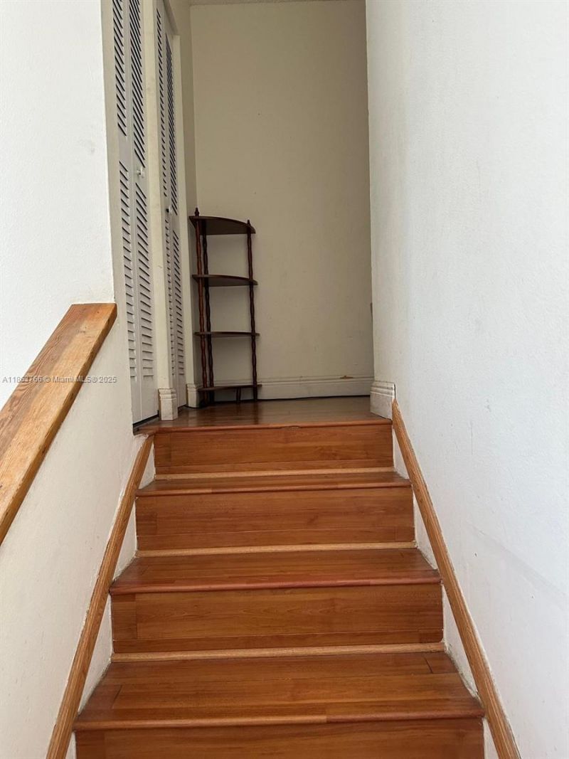 11208 SW 67th Ter, Miami, FL 33173 Photo