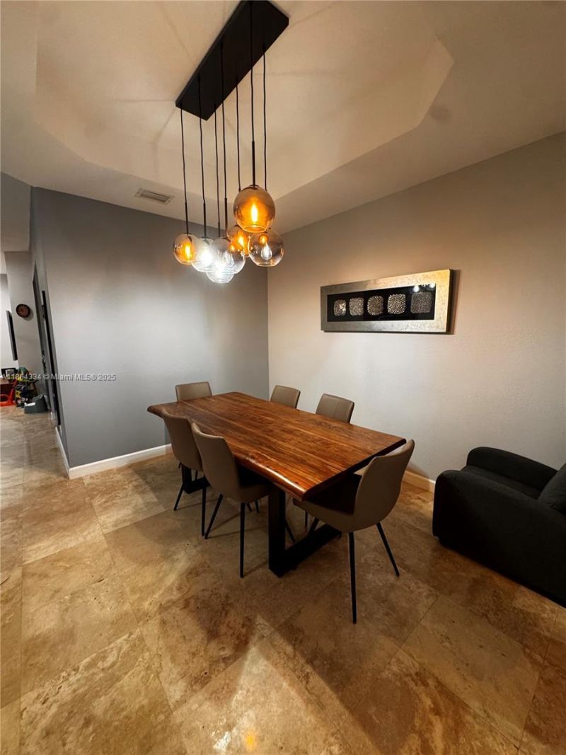 876 W Spinnaker Dr W, Hollywood, FL 33019 Photo