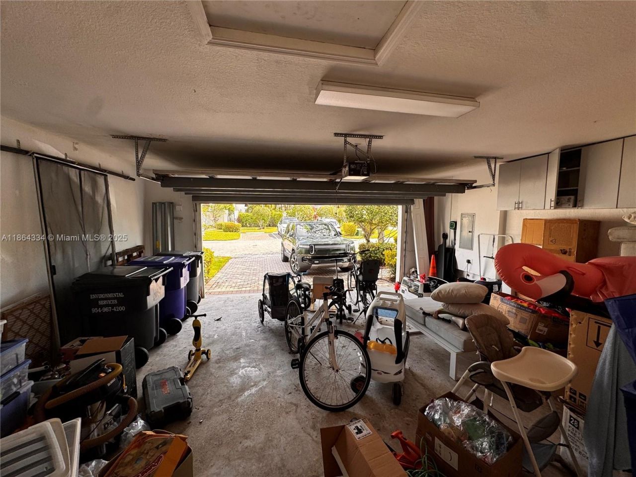 876 W Spinnaker Dr W, Hollywood, FL 33019 Photo