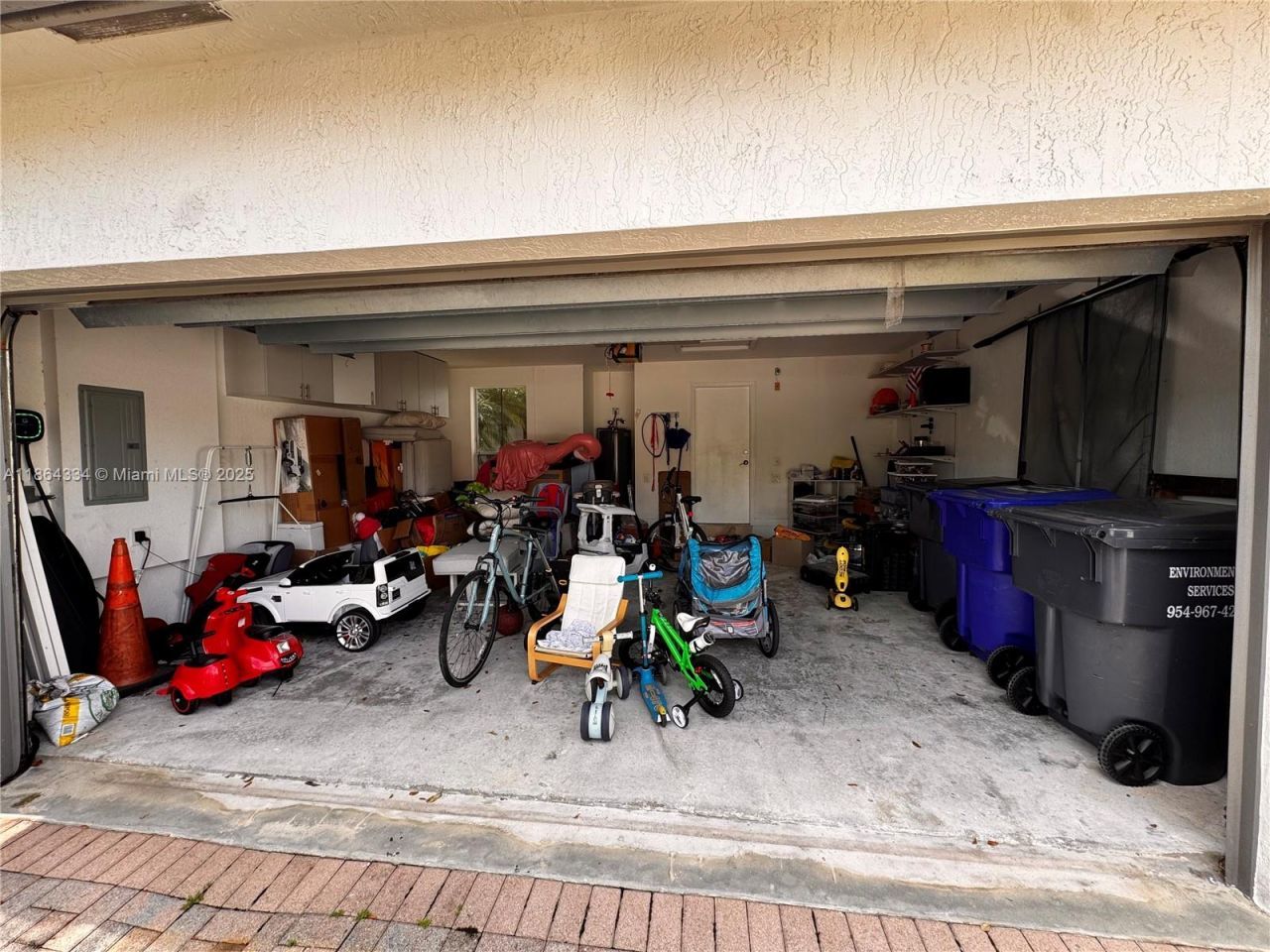 876 W Spinnaker Dr W, Hollywood, FL 33019 Photo