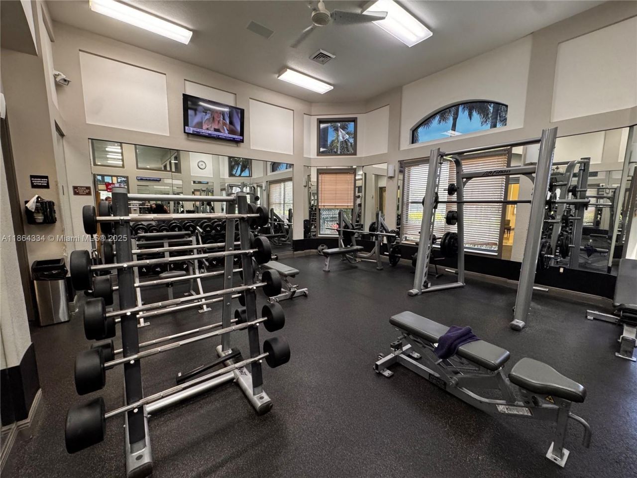 876 W Spinnaker Dr W, Hollywood, FL 33019 Photo