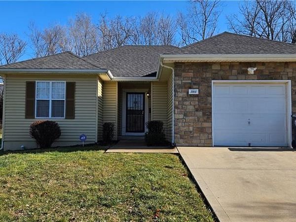 3915 Highland Avenue, Kansas City, MO 64110