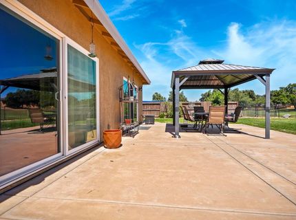 400 Canterbury Ct, Ione, CA 95640 Photo