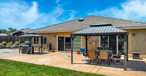 400 Canterbury Ct, Ione, CA 95640 Photo