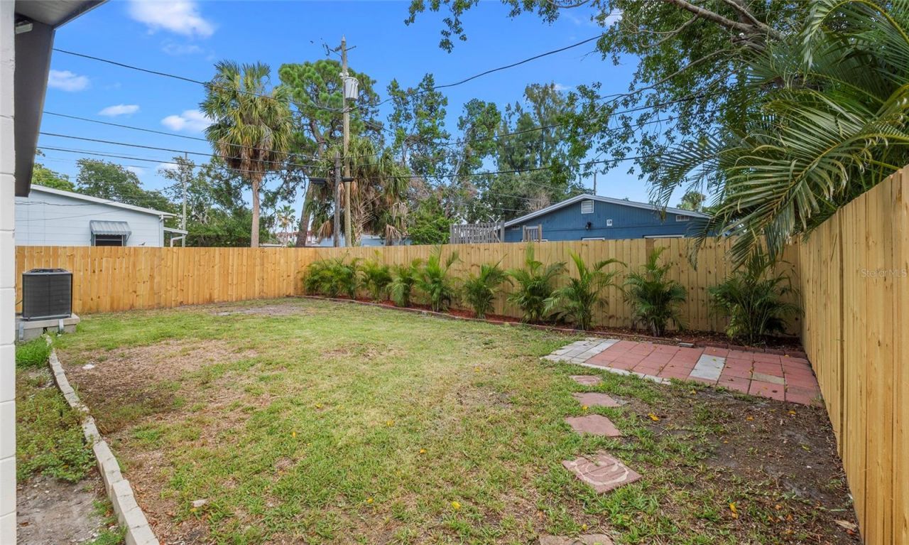 1782 Maryland Avenue Ne, Saint Petersburg, FL 33703 Photo