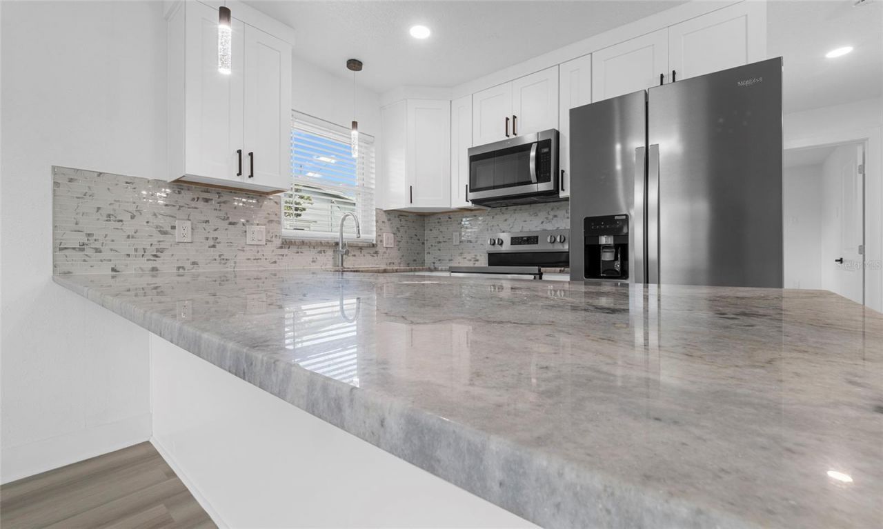 1782 Maryland Avenue Ne, Saint Petersburg, FL 33703 Photo