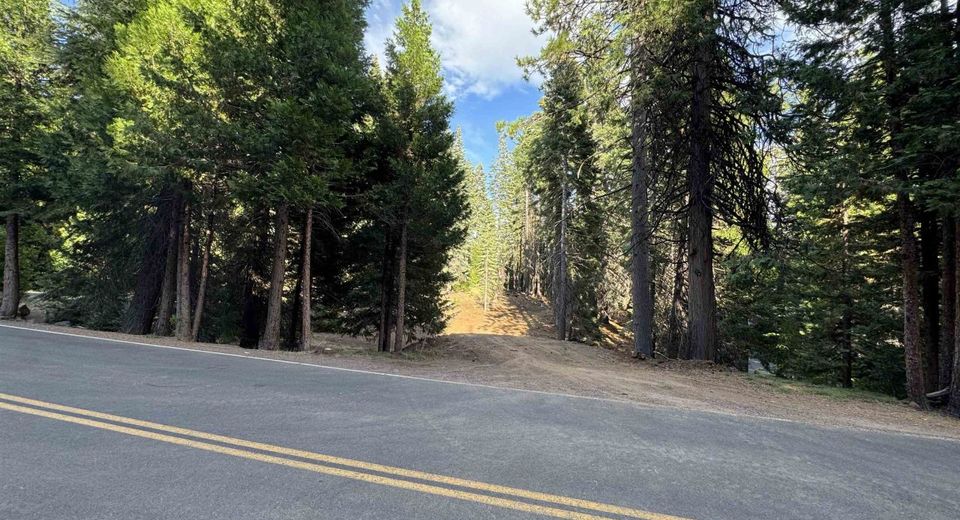 814 Lake Ridge Road, Lake Almanor, CA 96137 Photo