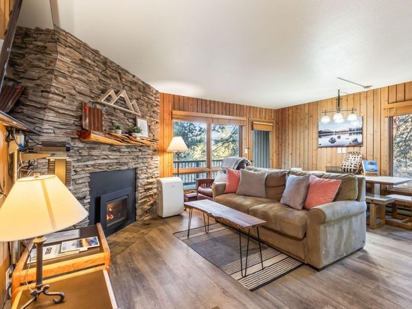 19717 SW Mount Bachelor Drive, Unit 144, Bend, OR 97702