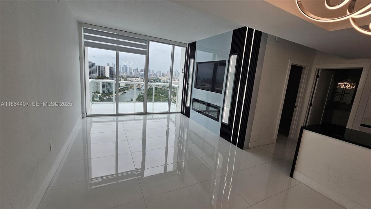 1861 NW North River Dr, Unit 11, Miami, FL 33125 Photo