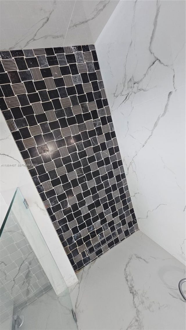 1861 NW North River Dr, Unit 11, Miami, FL 33125 Photo