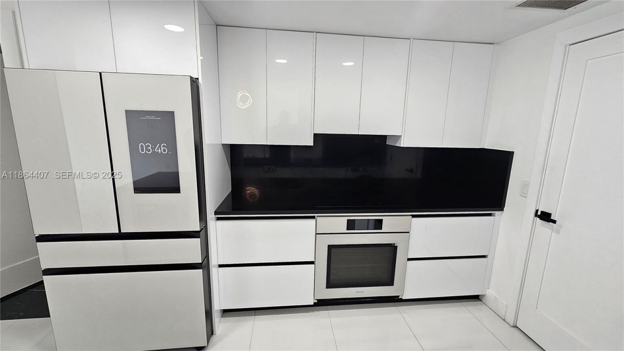 1861 NW North River Dr, Unit 11, Miami, FL 33125 Photo