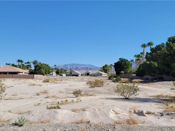 7026 Farm Road Road, Las Vegas, NV 89131