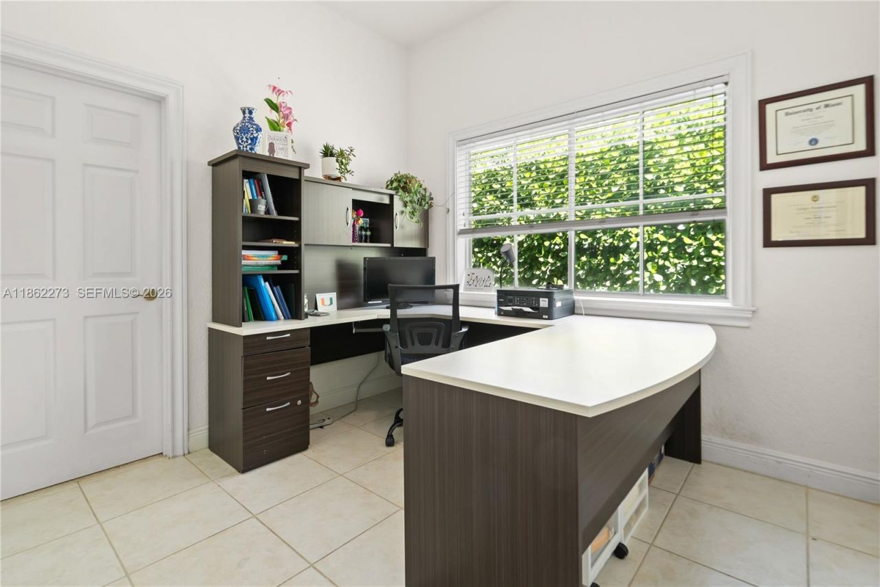 8366 SW 193rd St, Cutler Bay, FL 33157 Photo