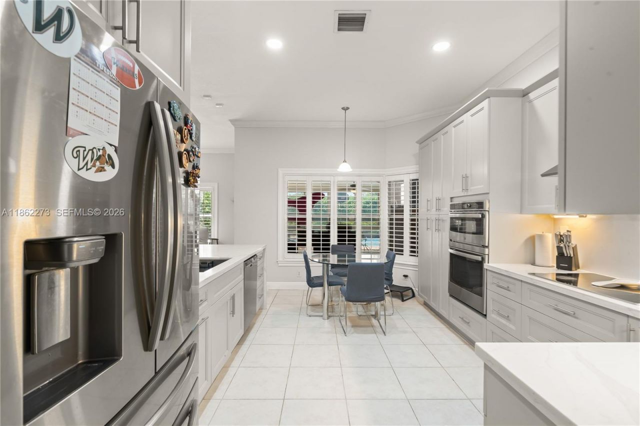 8366 SW 193rd St, Cutler Bay, FL 33157 Photo