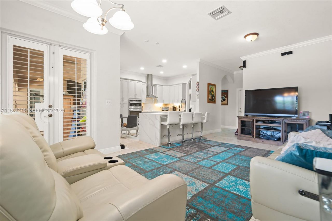 8366 SW 193rd St, Cutler Bay, FL 33157 Photo