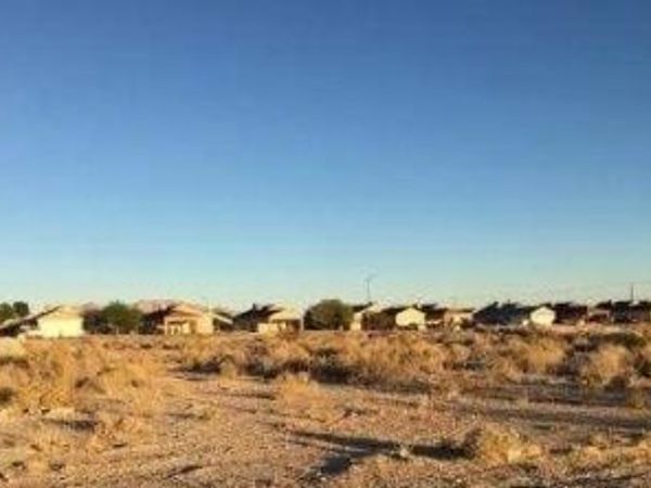 01 West, North Las Vegas, NV 89032