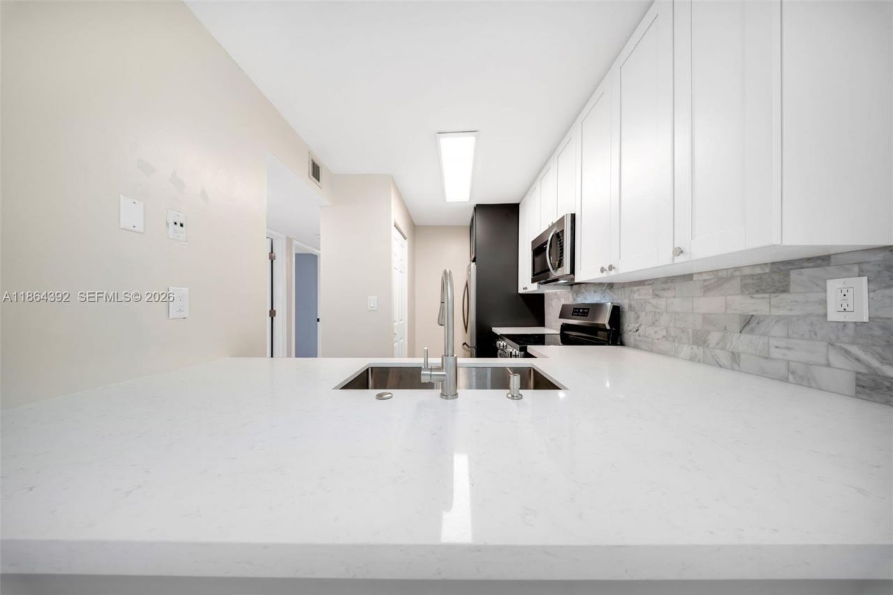 15620 SW 80th St, Unit H-101, Miami, FL 33193 Photo