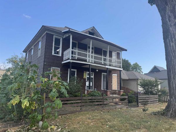 912 N Poplar Street, North Little Rock, AR 72114