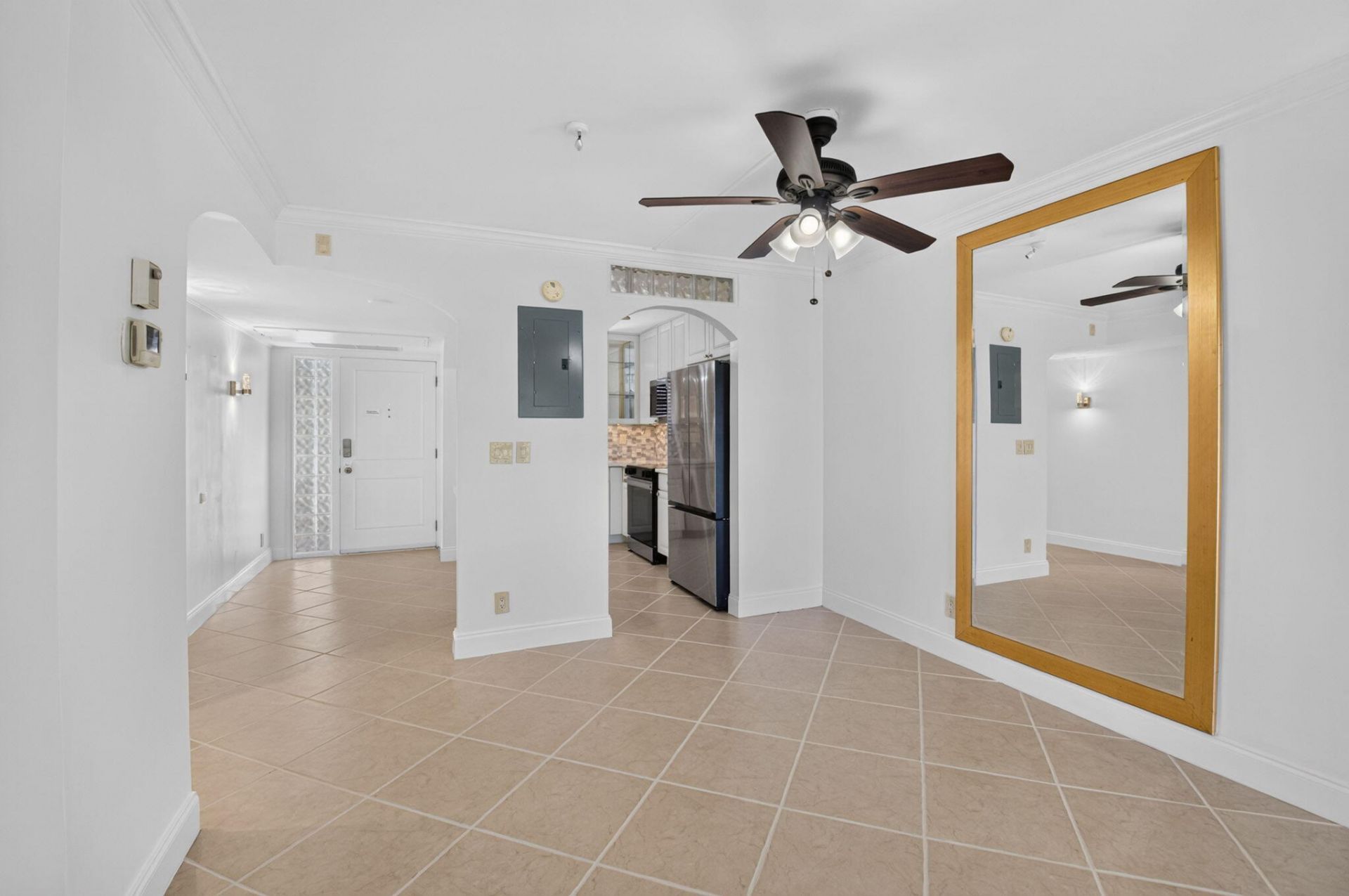 769 Jeffery Street, Unit 2-203, Boca Raton, FL 33487 Photo