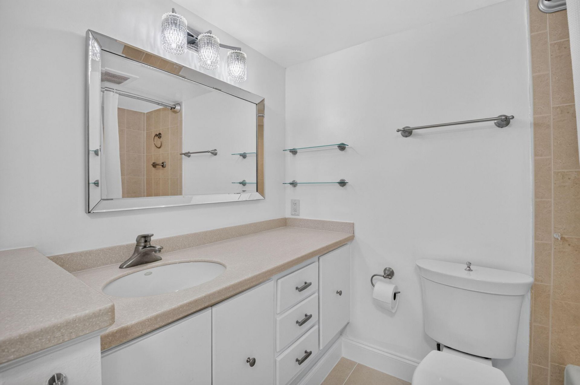 769 Jeffery Street, Unit 2-203, Boca Raton, FL 33487 Photo