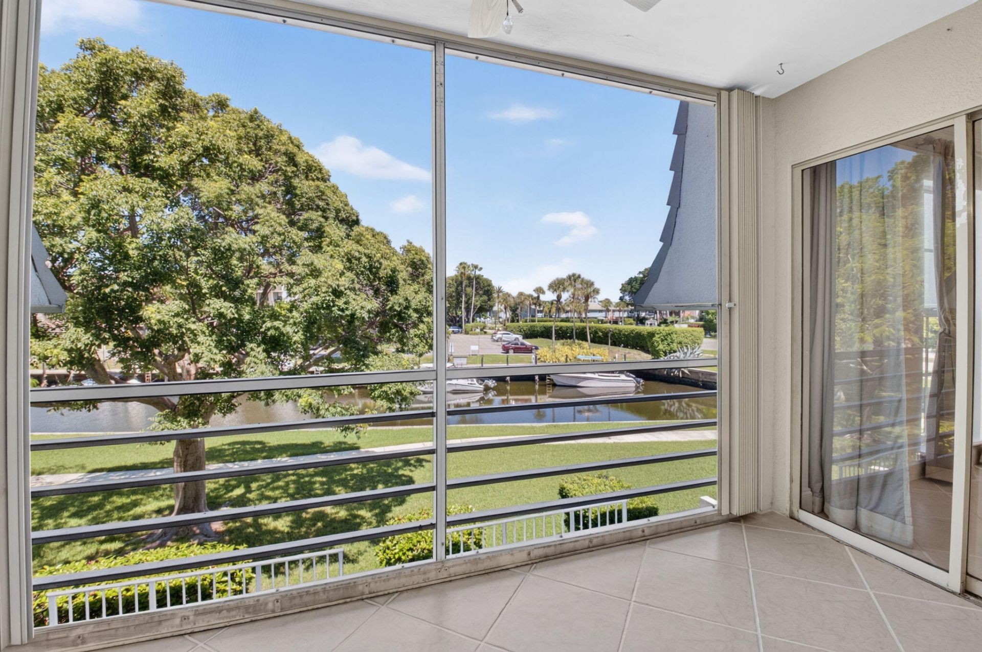 769 Jeffery Street, Unit 2-203, Boca Raton, FL 33487 Photo
