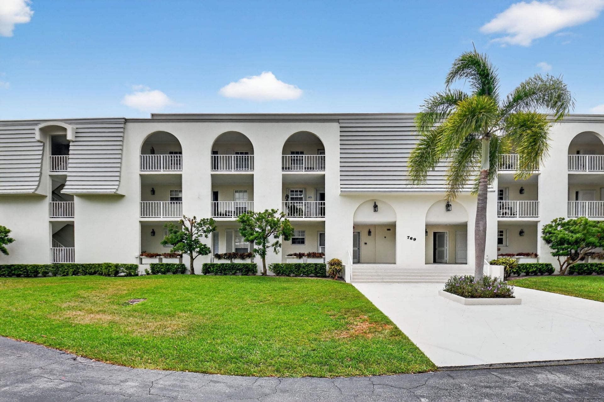 769 Jeffery Street, Unit 2-203, Boca Raton, FL 33487 Photo