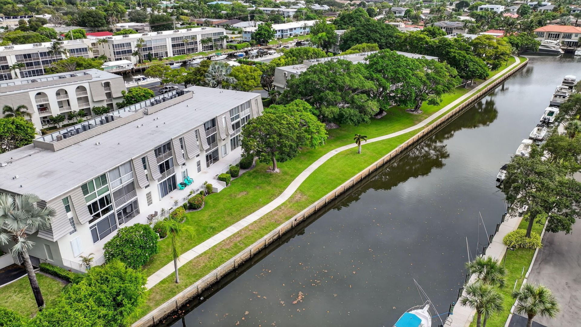 769 Jeffery Street, Unit 2-203, Boca Raton, FL 33487 Photo