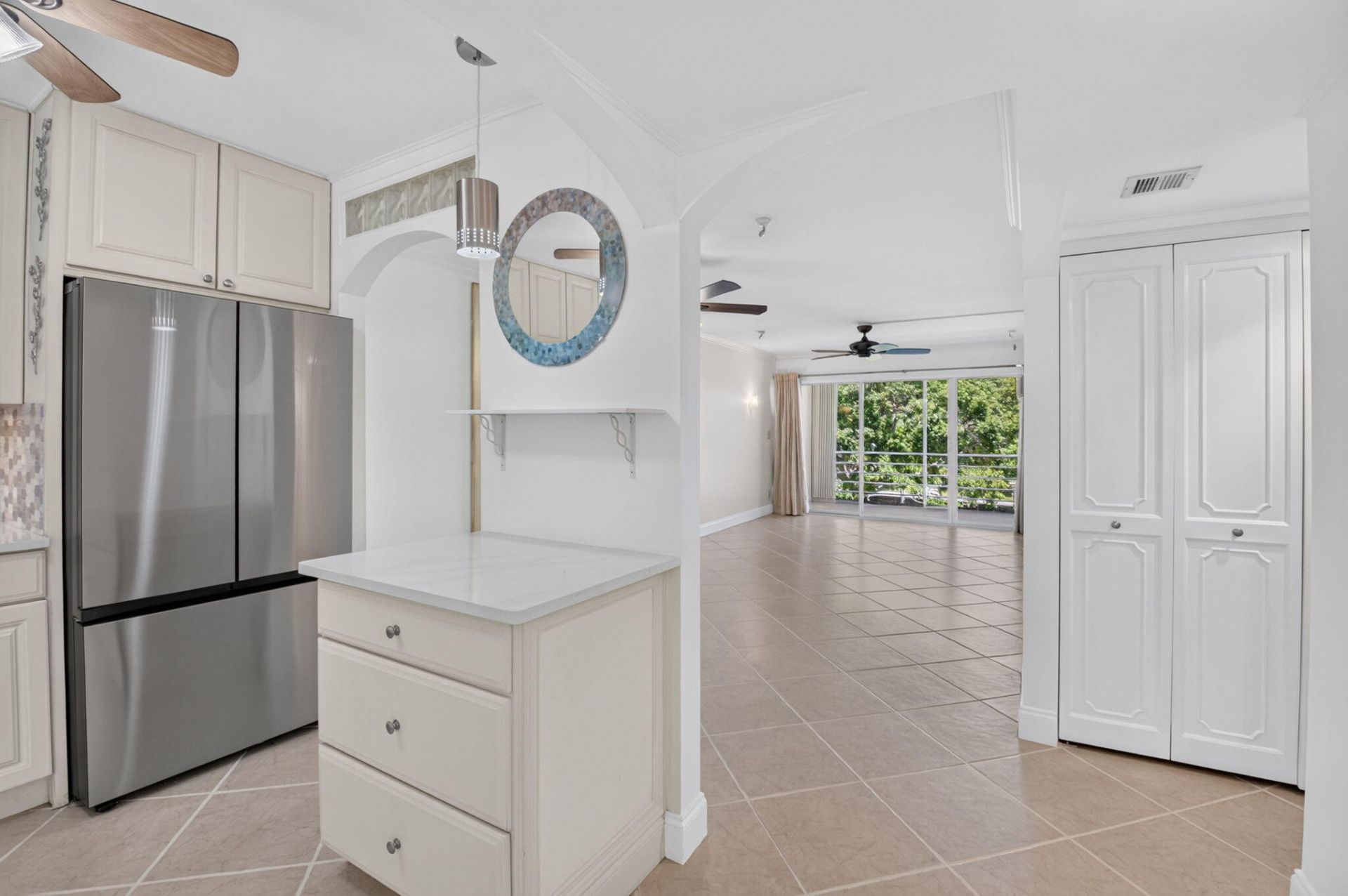 769 Jeffery Street, Unit 2-203, Boca Raton, FL 33487 Photo