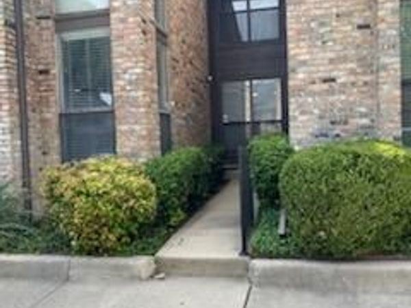 2204 W Park Boulevard, Unit 2202, Plano, TX 75075