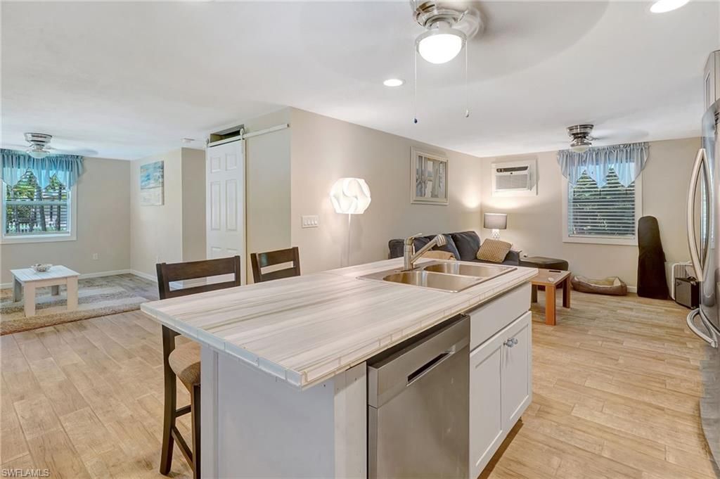 7462 Pentz Rd, Bokeelia, FL 33922 Photo