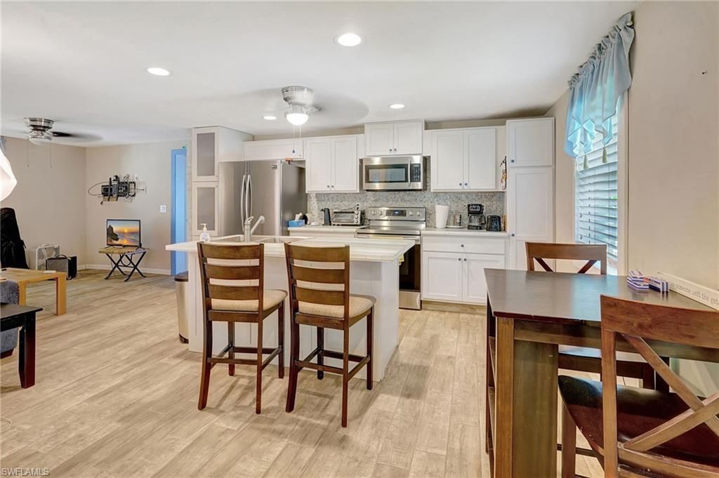 7462 Pentz Rd, Bokeelia, FL 33922 Photo