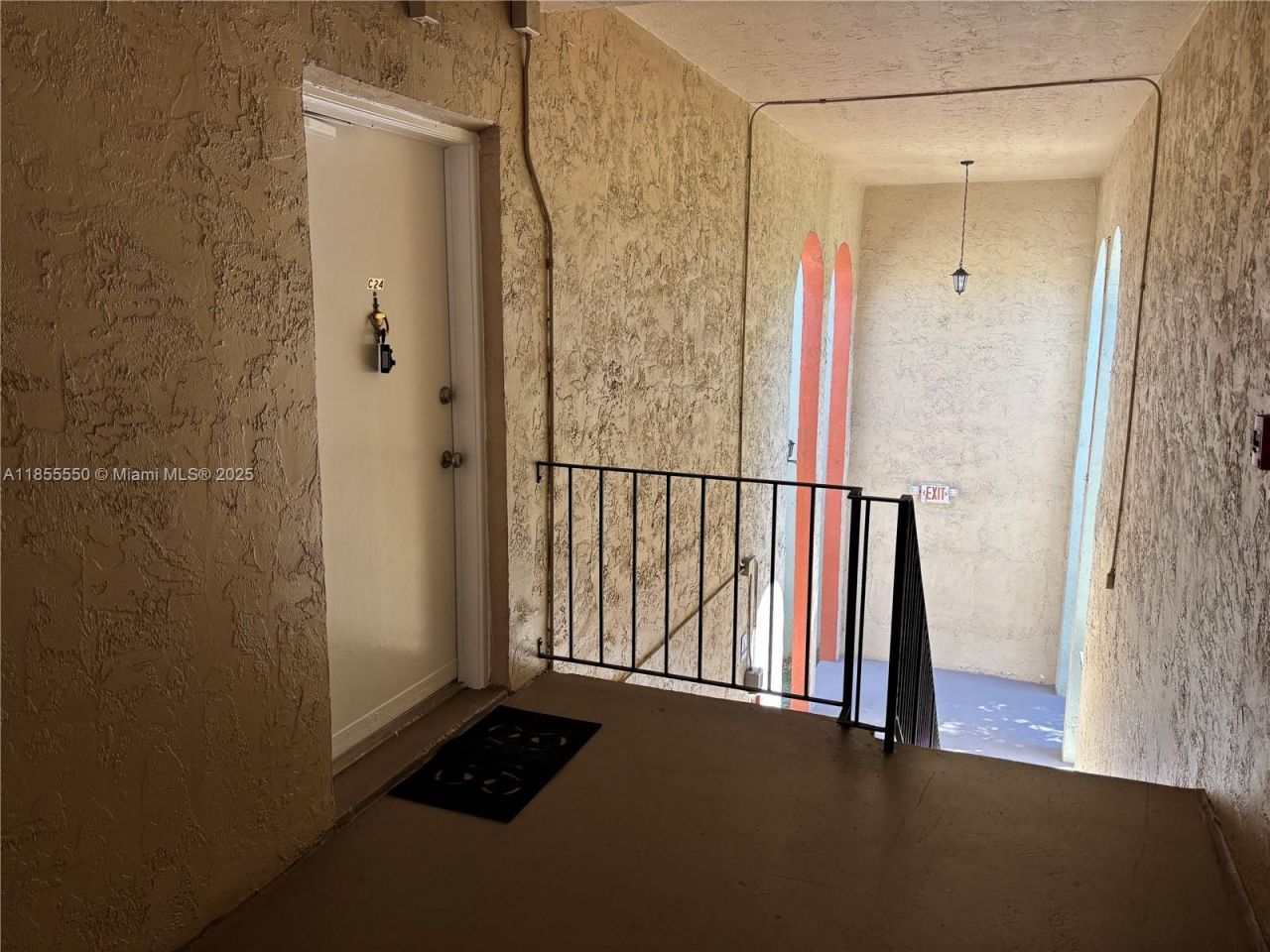 10790 N Kendall Dr, Unit C24, Miami, FL 33176 Photo