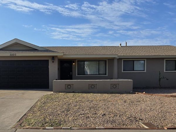 3207 W JOAN DE ARC Avenue, Phoenix, AZ 85029