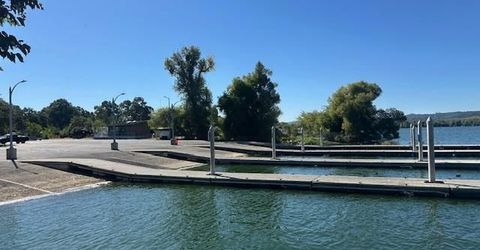 14918 Lakeshore Dr, Clearlake, CA 95422 Photo