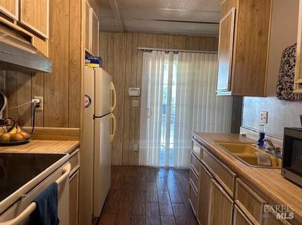 14918 Lakeshore Dr, Clearlake, CA 95422 Photo