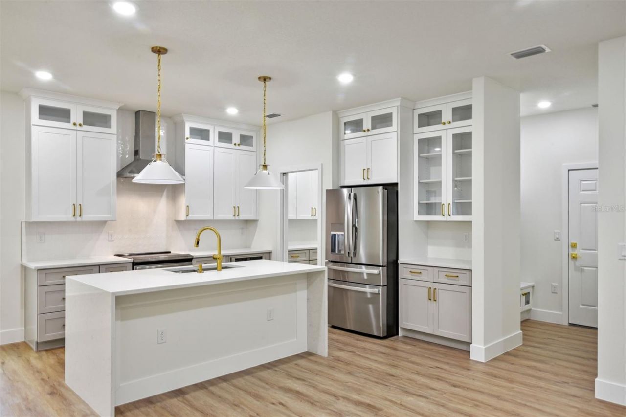 1030 Wilks Avenue, Orlando, FL 32809 Photo