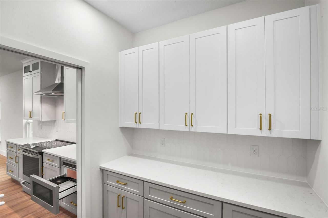 1030 Wilks Avenue, Orlando, FL 32809 Photo